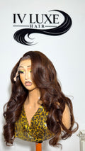 20’’ Vietnamese bouncy unit with a 5x5 closure