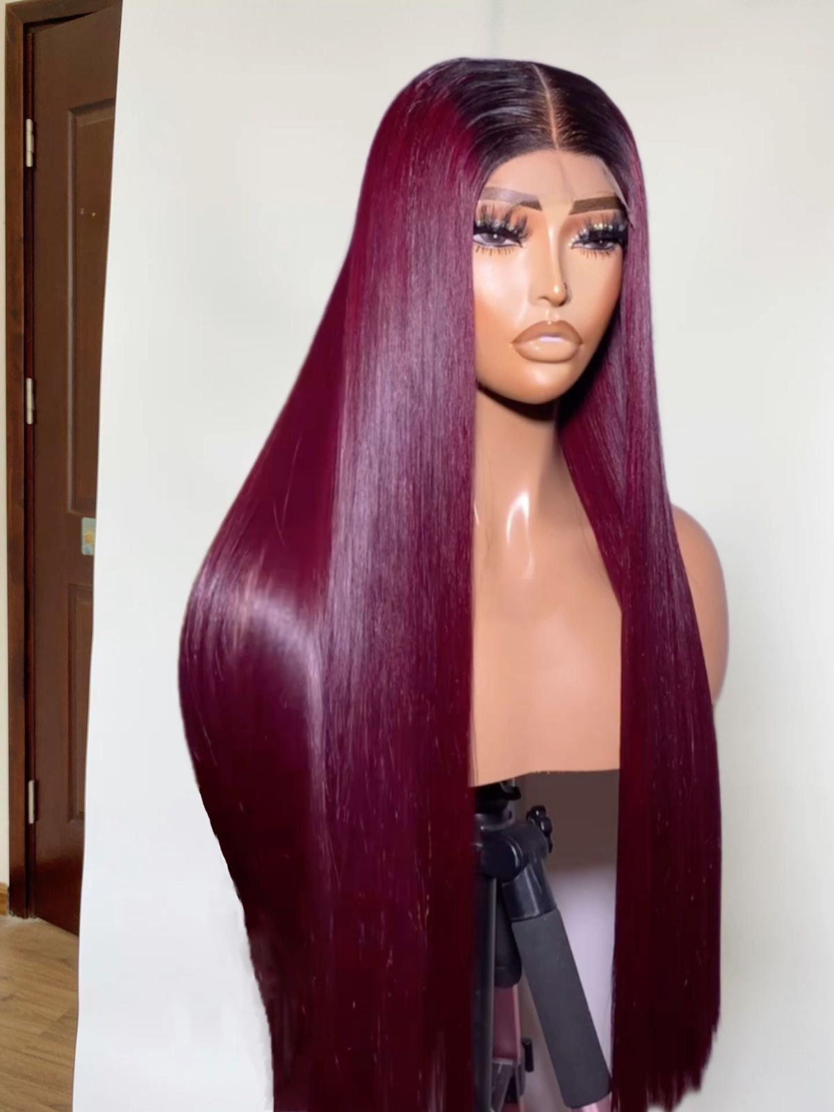 Vietnamese bonestraight 24 inches with a 5x5 closure black top burgundy down
