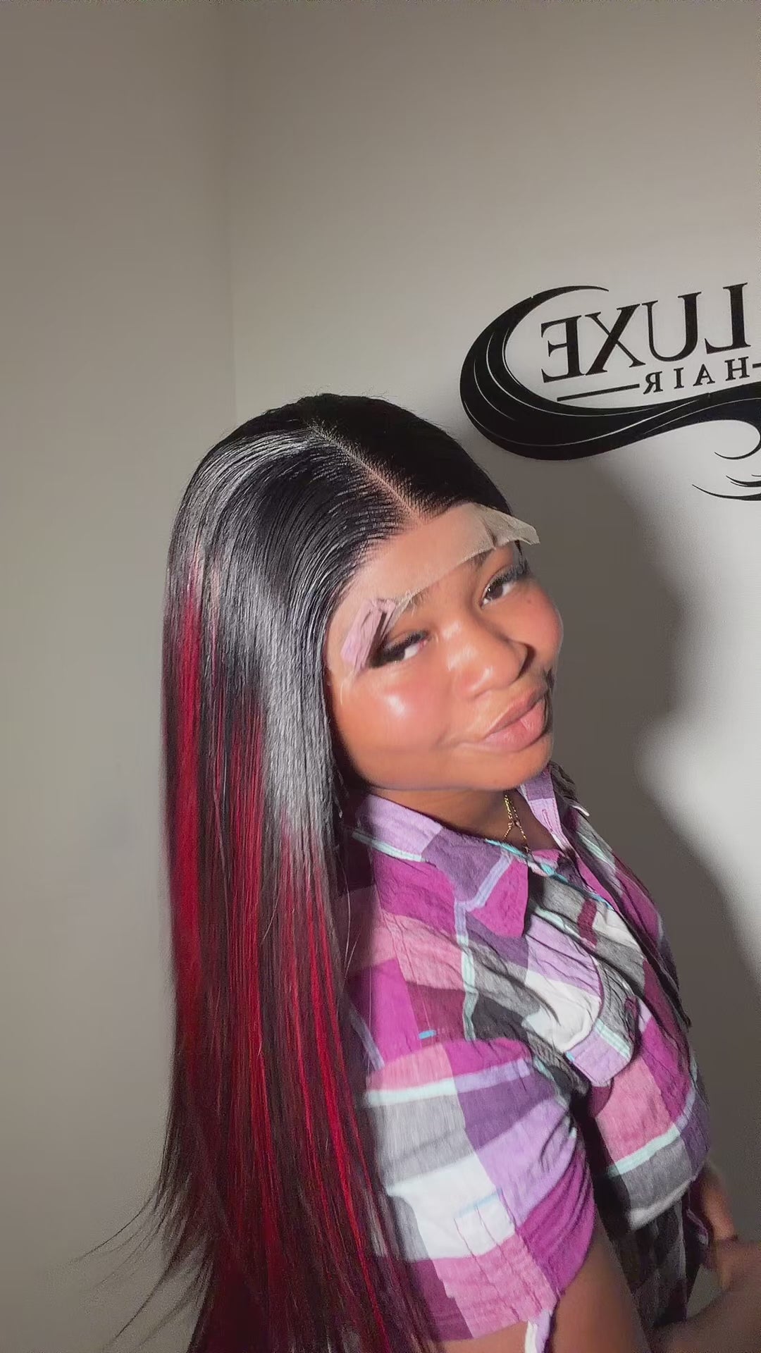 Vietnam bonestraight 24 inches with a 5x5 closure red mix with black